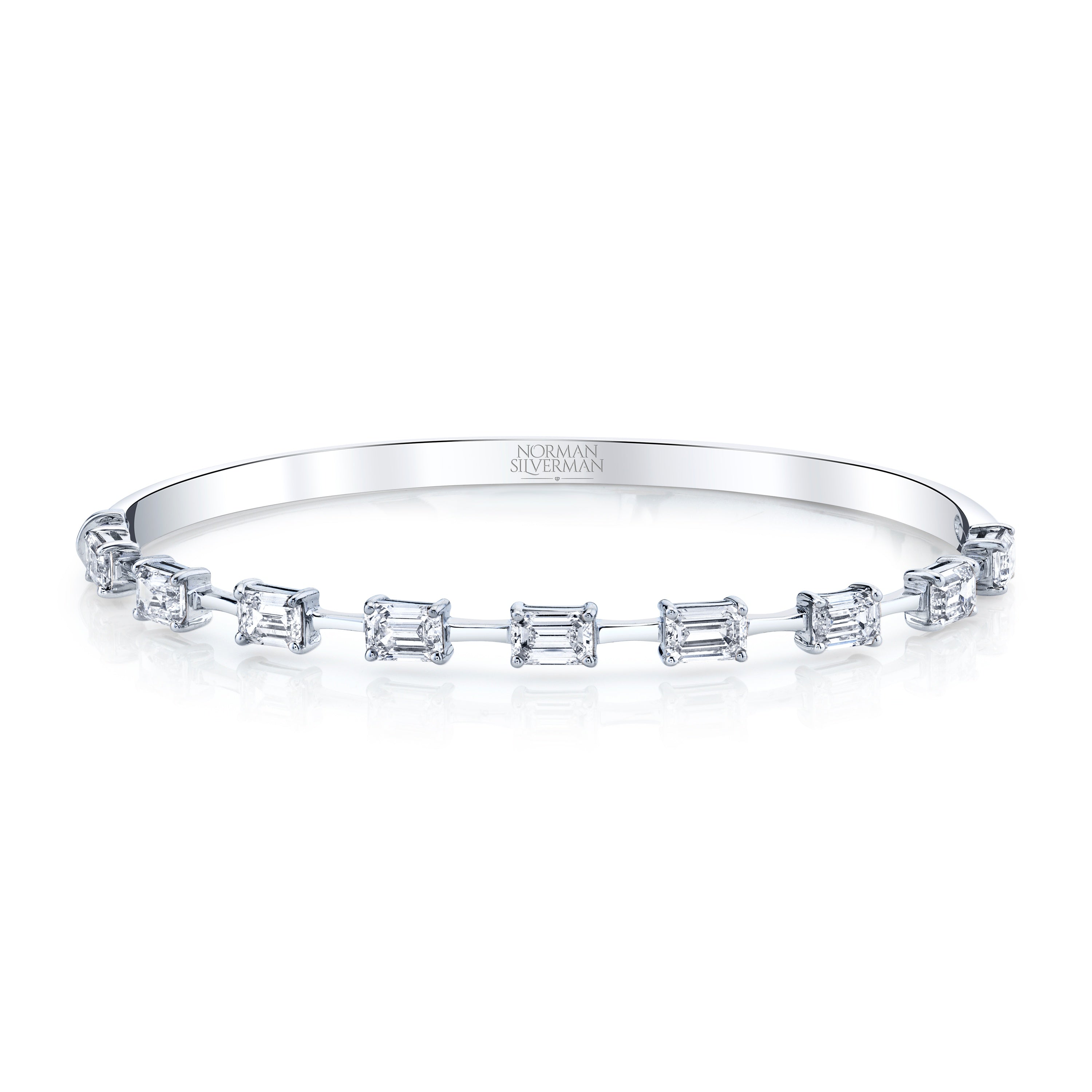 Hinged Bangle Bracelet with Emerald-cut Diamonds