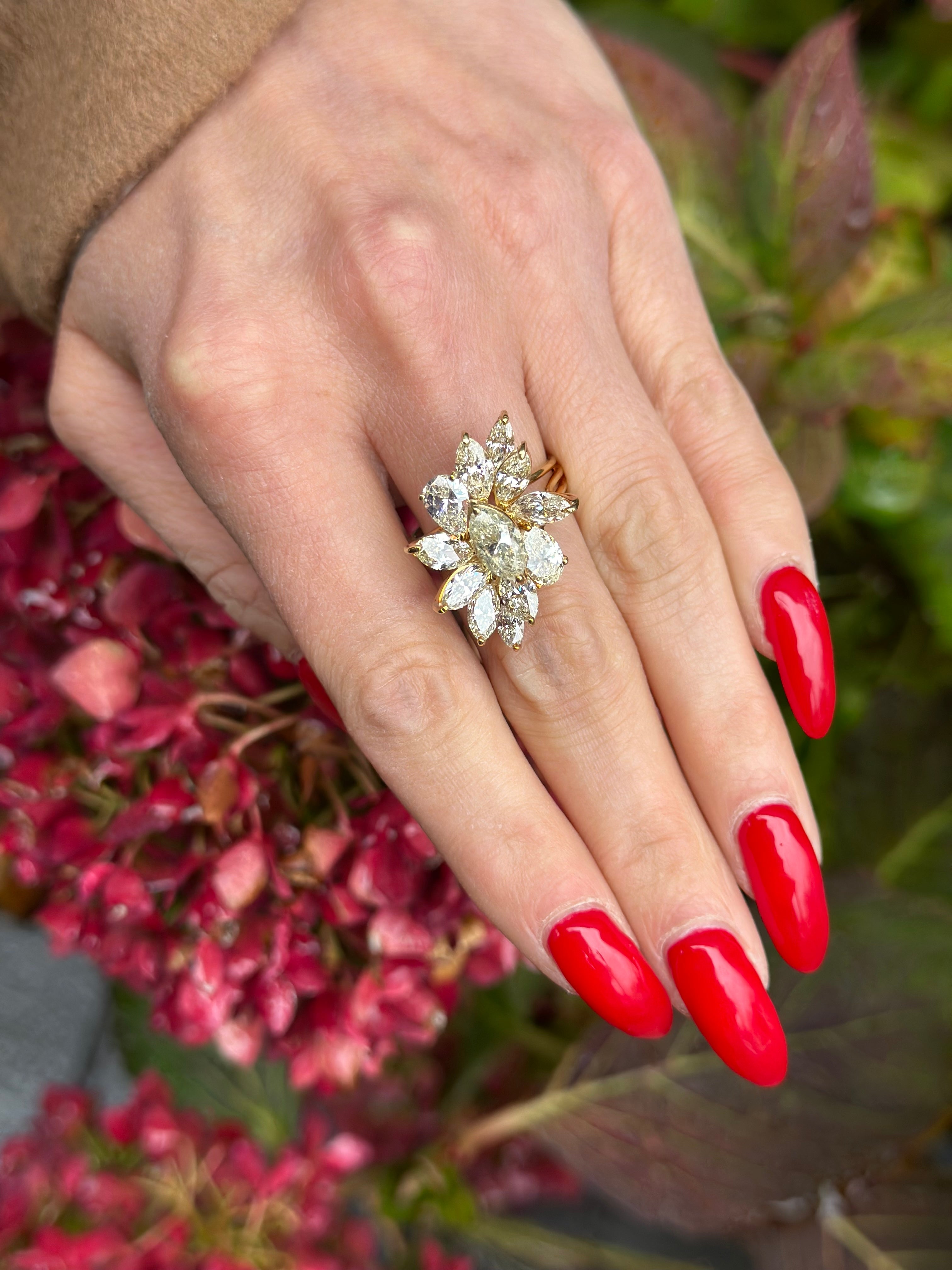 18KT Diamond Estate Ring