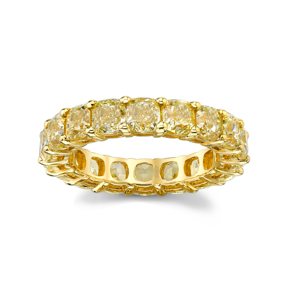 Asscher-Cut Diamond Eternity Band Set in 18k Yellow Gold